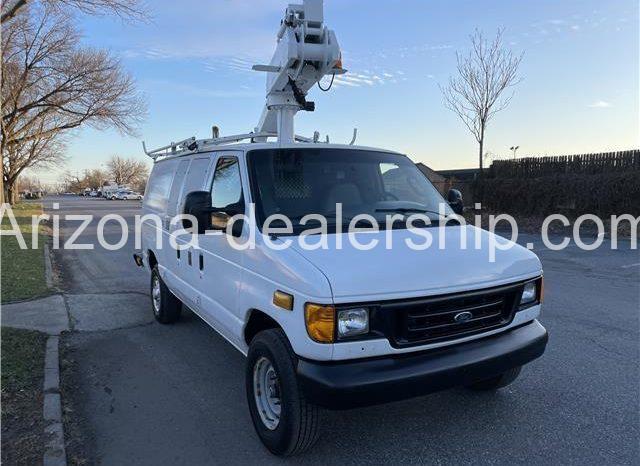 2007 Ford E350 BUCKET VAN TRUCK full