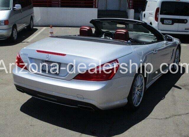 2013 Mercedes-Benz SL-Class SL 550 2dr Convertible full