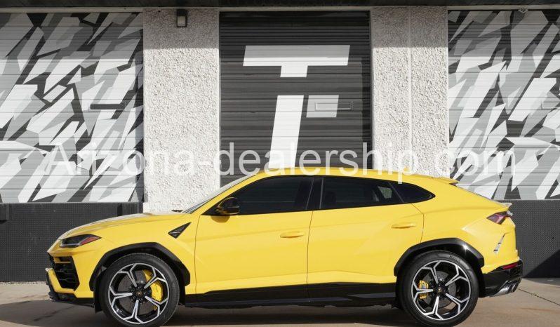 2022 Lamborghini Urus full