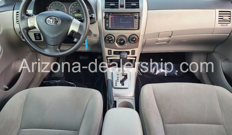 2013 Toyota Corolla LE full