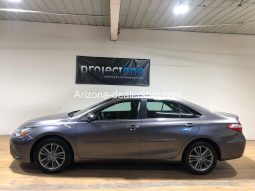 2017 Toyota Camry SE full