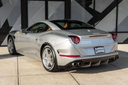 2015 Ferrari California T full