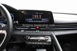 2022 Hyundai Elantra Hybrid Limited DCT full