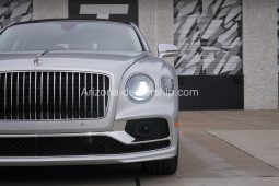 2021 Bentley Flying Spur V8 full