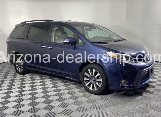 2019 Toyota Sienna Limited Premium full