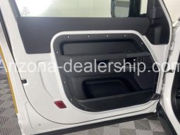 2023 Land Rover Defender S full