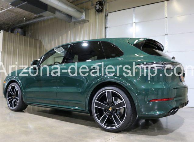 2022 Porsche Cayenne Cayenne Turbo full