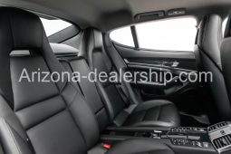 2016 Porsche Panamera full