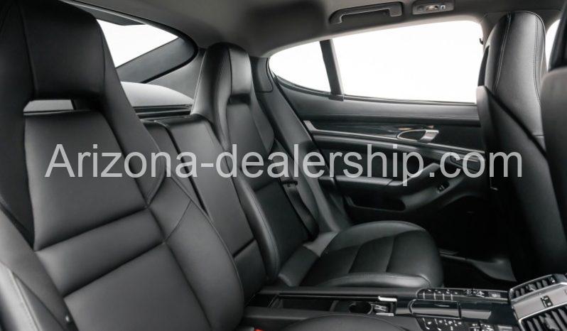 2016 Porsche Panamera full