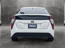 2018 Toyota Prius Three full