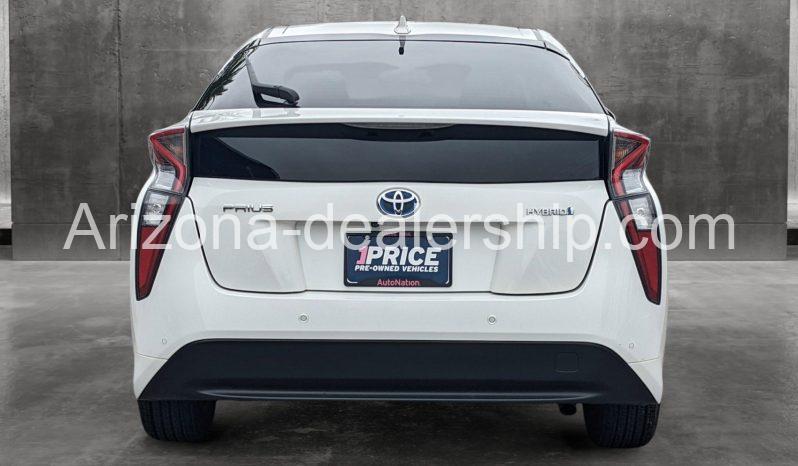 2018 Toyota Prius Three full