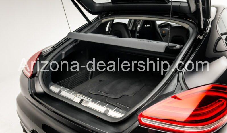 2016 Porsche Panamera full