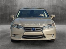 2015 Lexus ES 300h Hybrid