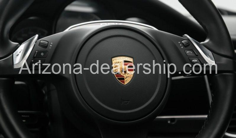 2016 Porsche Panamera full