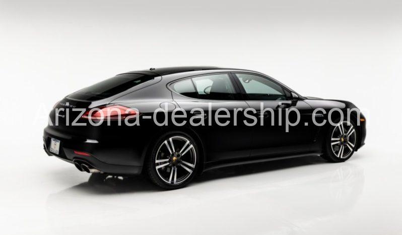 2016 Porsche Panamera full