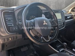 2019 Mitsubishi Outlander SE full