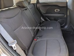 2015 Kia Soul Base full