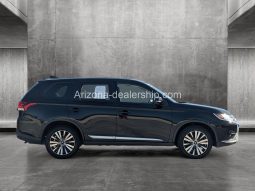 2019 Mitsubishi Outlander SE full