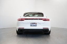 2020 Porsche Panamera full