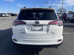 2018 Toyota RAV4 LE full