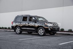 2013 Toyota Land Cruiser full