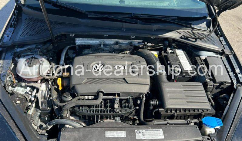 2017 Volkswagen Golf full