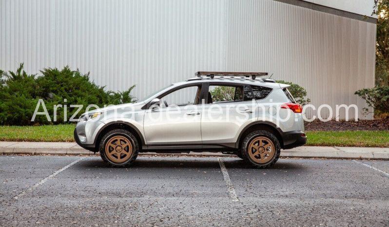 2015 Toyota RAV4 full