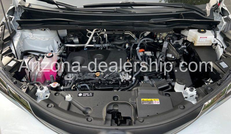 2022 Toyota Sienna XLE full