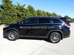 2019 Toyota Highlander XLE full