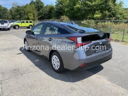 2020 Toyota Prius LE full