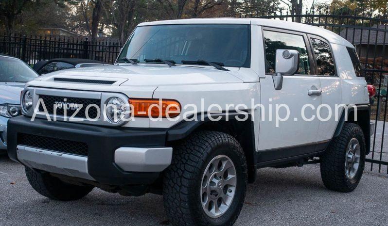 2011 Toyota FJ Cruiser full