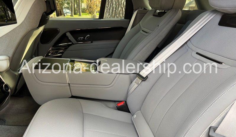 2023 Land Rover Range Rover SV full