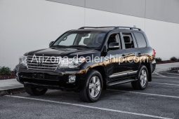 2013 Toyota Land Cruiser full