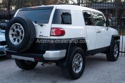 2011 Toyota FJ Cruiser full