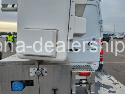 2013 Mercedes-Benz Sprinter BUCKET VAN TRUCK full