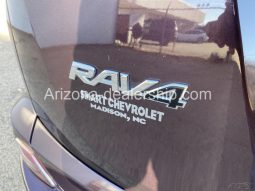 2018 Toyota RAV4 XLE full