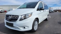 2021 Mercedes-Benz Metris Passenger full