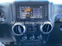 2016 Jeep Wrangler Sahara full