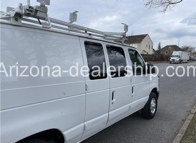 2010 Ford Econoline Cargo Van E250 full