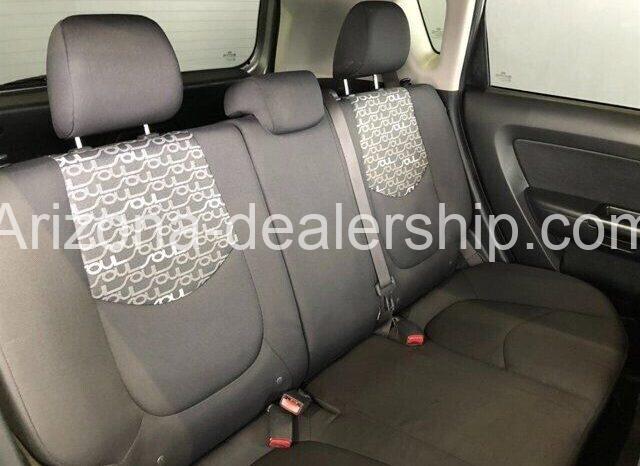 2011 Kia Soul + 4dr Crossover full