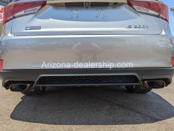 2017 Lexus IS Base 4dr Sedan full