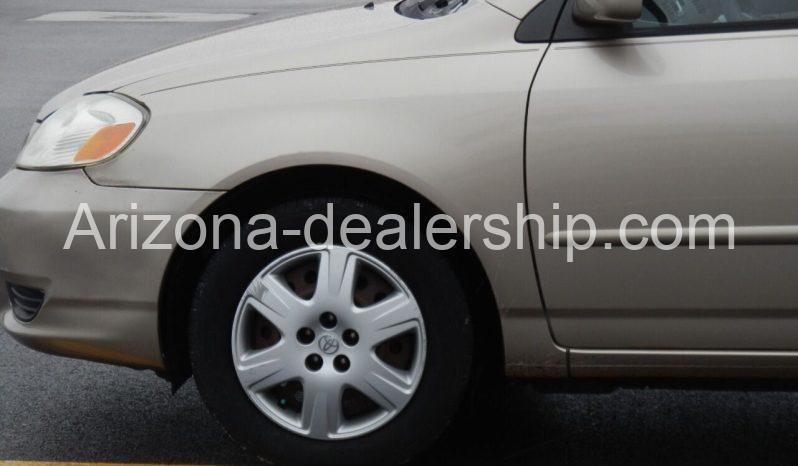 2004 Toyota Corolla LE 4dr Sedan full