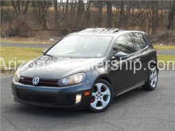 2010 Volkswagen Golf full