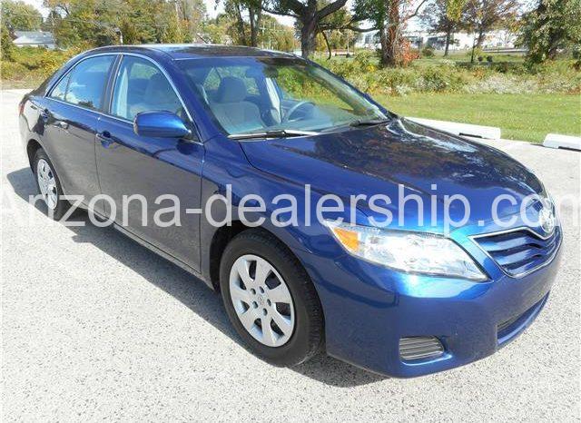 2011 Toyota Camry LE full