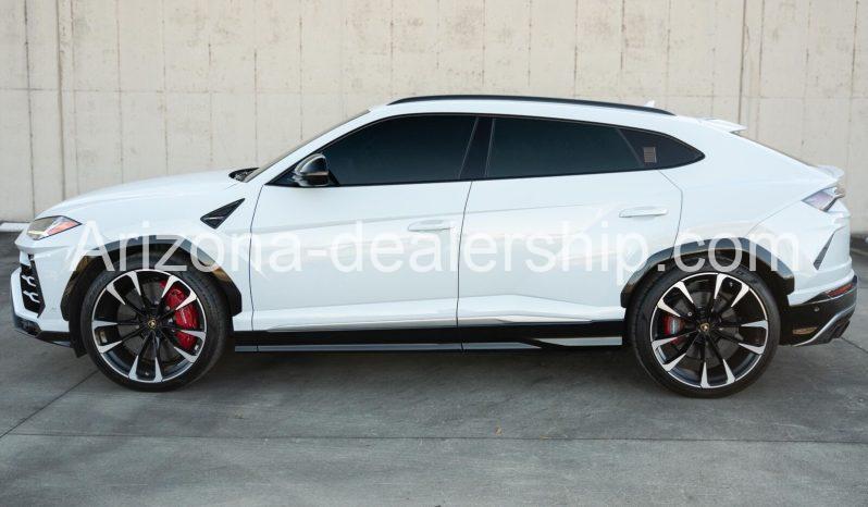 2020 Lamborghini Urus full