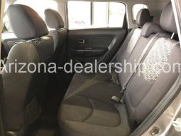 2011 Kia Soul + 4dr Crossover full