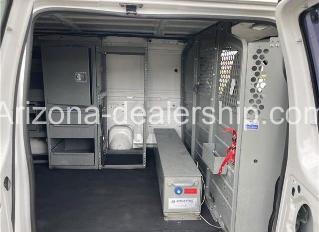 2010 Ford Econoline Cargo Van E250 full