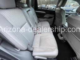 2018 Toyota Highlander LE Plus full