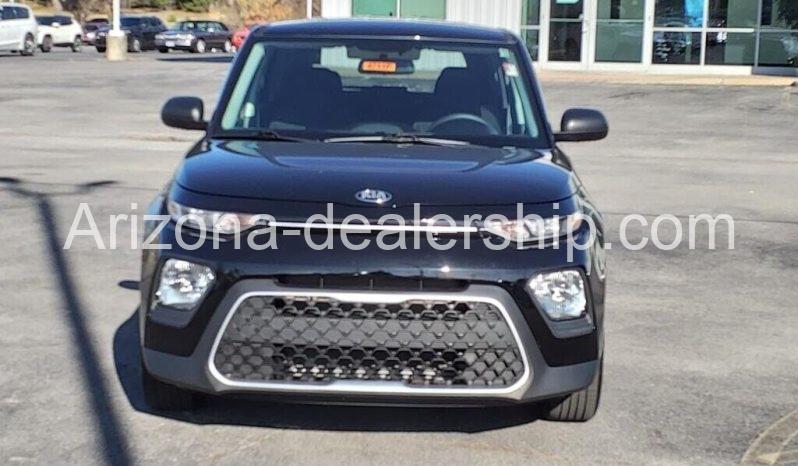 2021 KIA Soul LX (M6) full