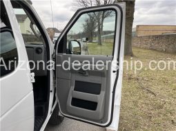 2010 Ford Econoline Cargo Van E250 full